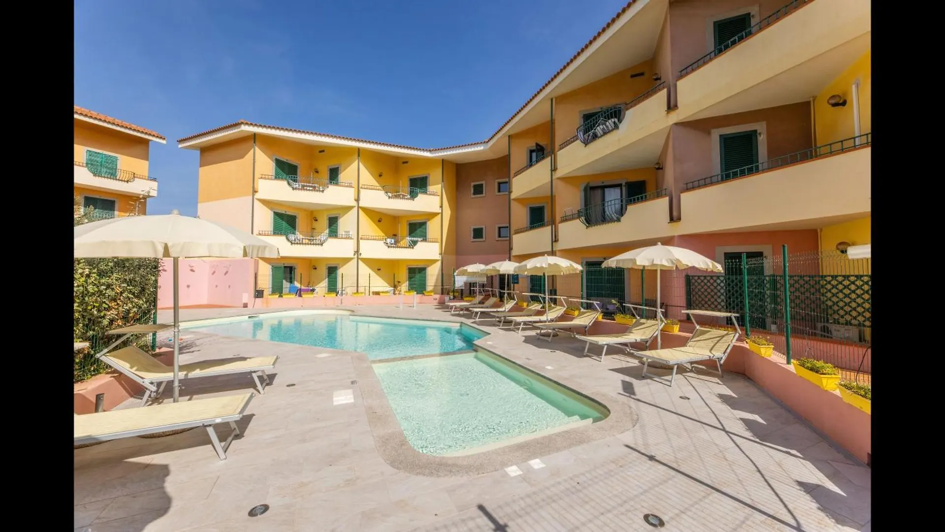 Quaint Residence I Mirti Bianchi N6978 Santa Teresa Gallura 0*,